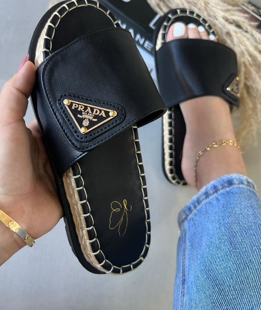 Sandalia _ Prada Deportiva